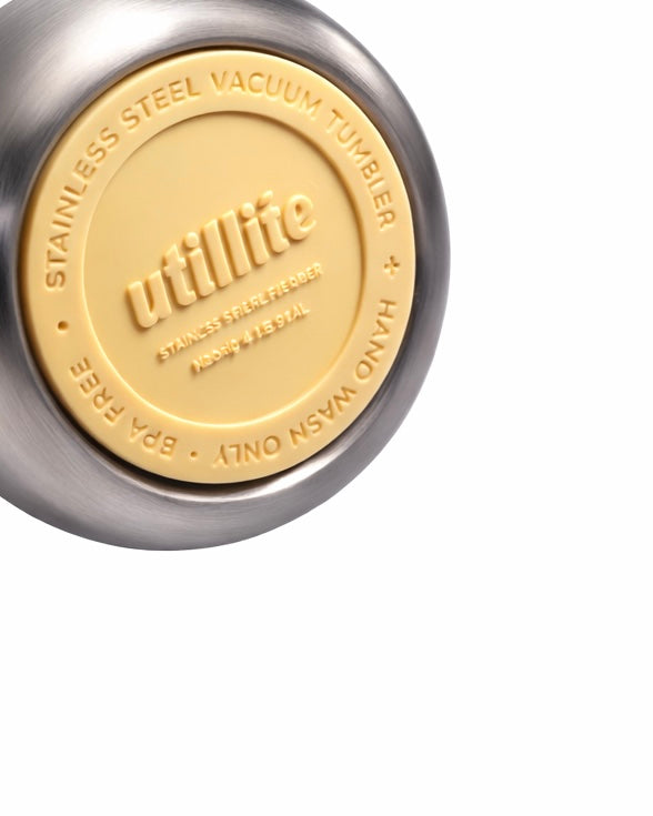 A close up of the Bottom of the high quality stainless steel bottles.