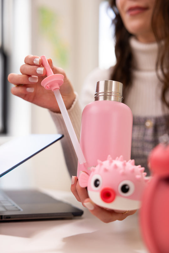 Tonny Pufferfish kids water bottle - stainless steel insulated drink bottle for children - Pijo Australia - lid off and straw